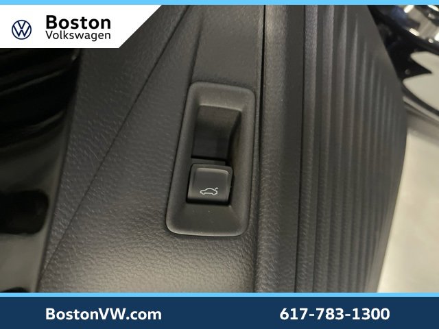 New 2025 Volkswagen ID.4 Pro S w/ ID.4 Black Package image 23