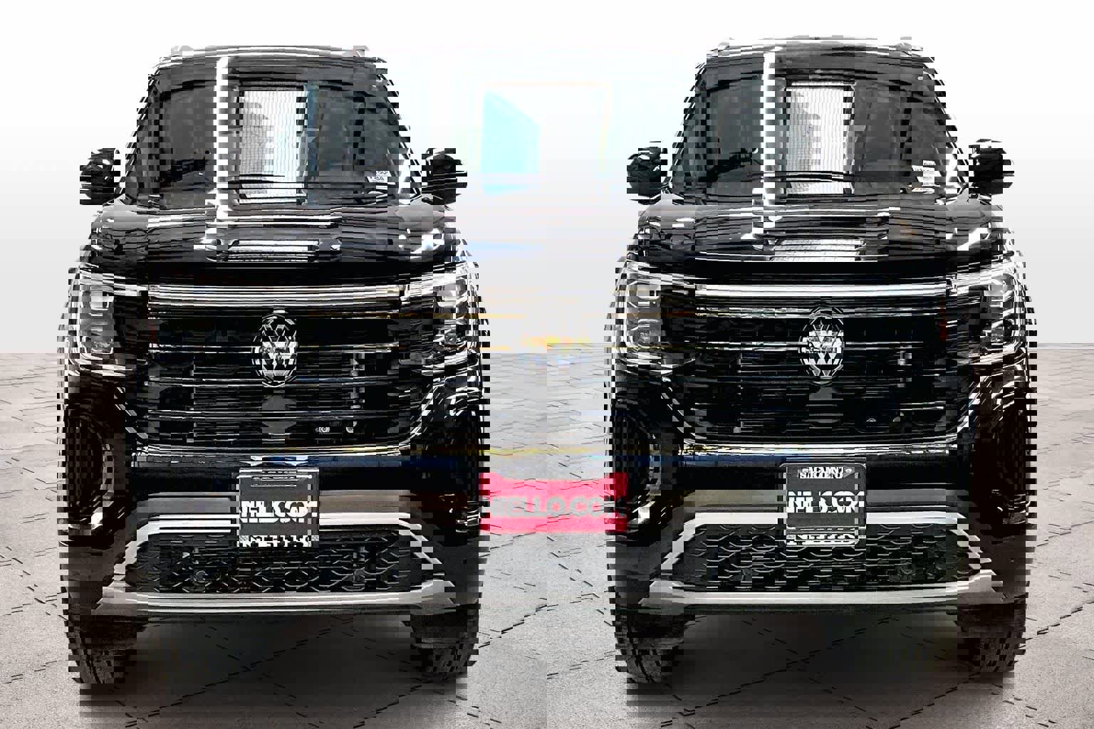 Used 2024 Volkswagen Atlas Cross Sport SE image 3