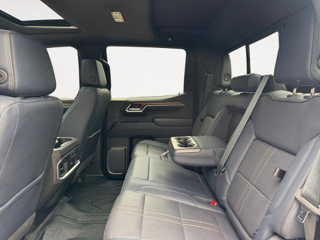 Used 2022 Chevrolet Silverado 1500 High Country w/ High Country Premium Package image 13