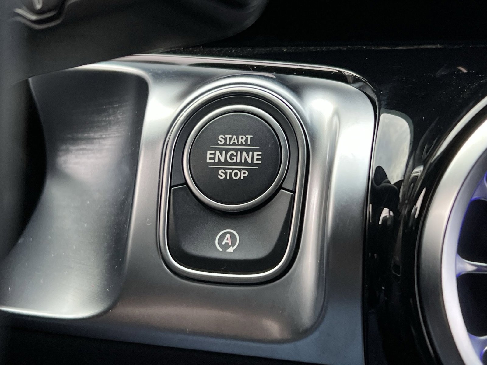 New 2026 Mercedes-Benz GLB 250 4MATIC image 31