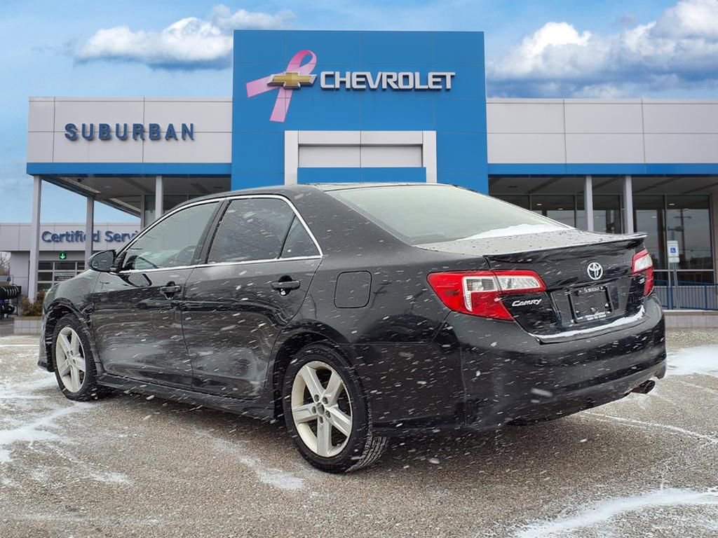 Used 2014 Toyota Camry SE image 6
