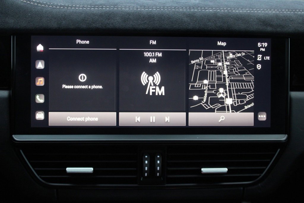 Certified 2023 Porsche Cayenne Turbo GT image 25