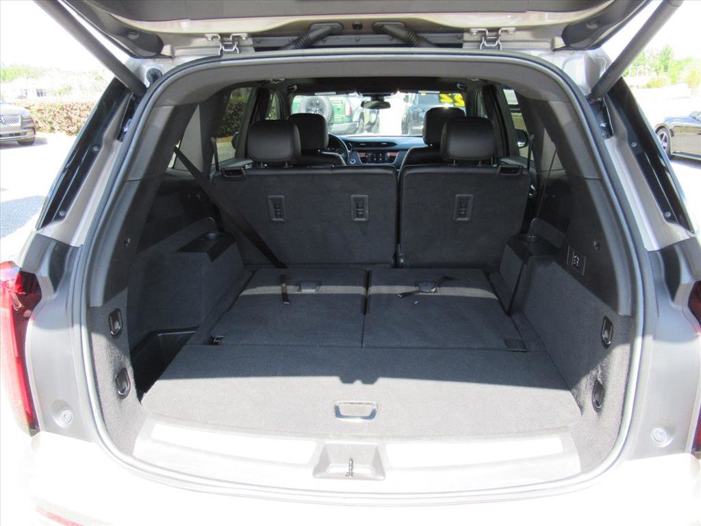 Used 2022 Cadillac XT6 Luxury image 32