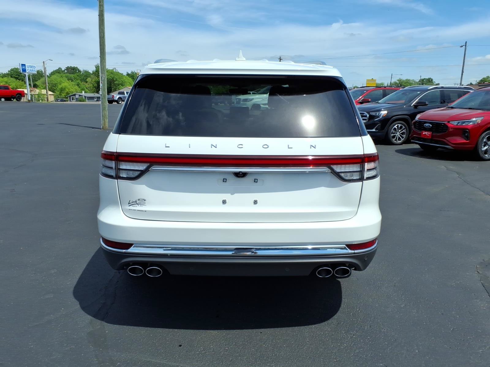 Used 2021 Lincoln Aviator Reserve w/ Elements Package Plus AWD/4WD image 5