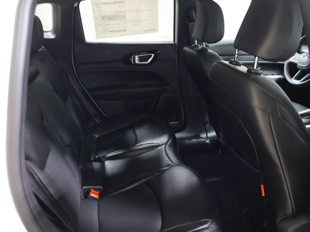 New 2026 Jeep Compass Trailhawk image 14