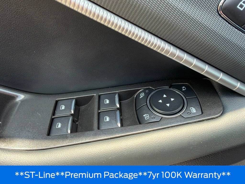 Used 2025 Ford Explorer ST-Line w/ Premium Package AWD/4WD image 14