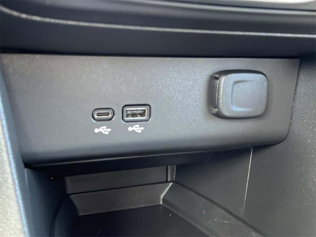 Certified 2024 Buick Encore GX Preferred image 26