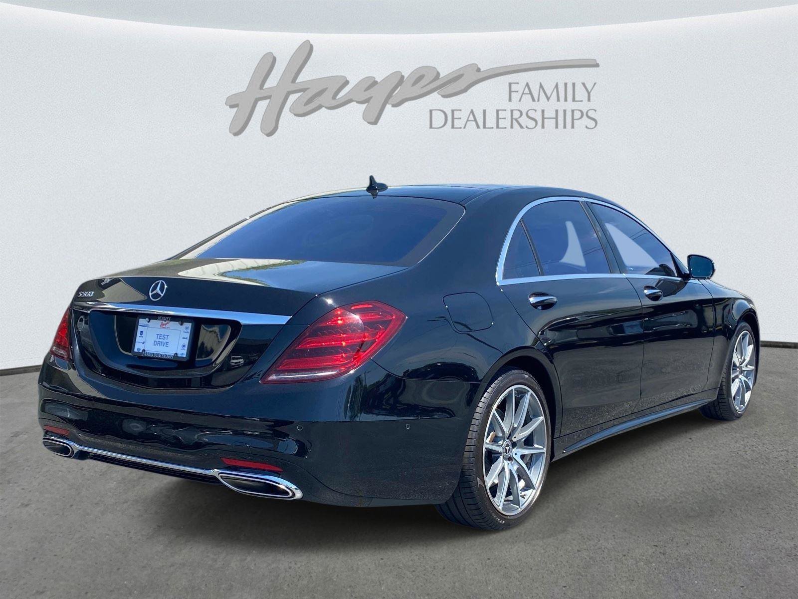 Used 2019 Mercedes-Benz S 560 Sedan image 3