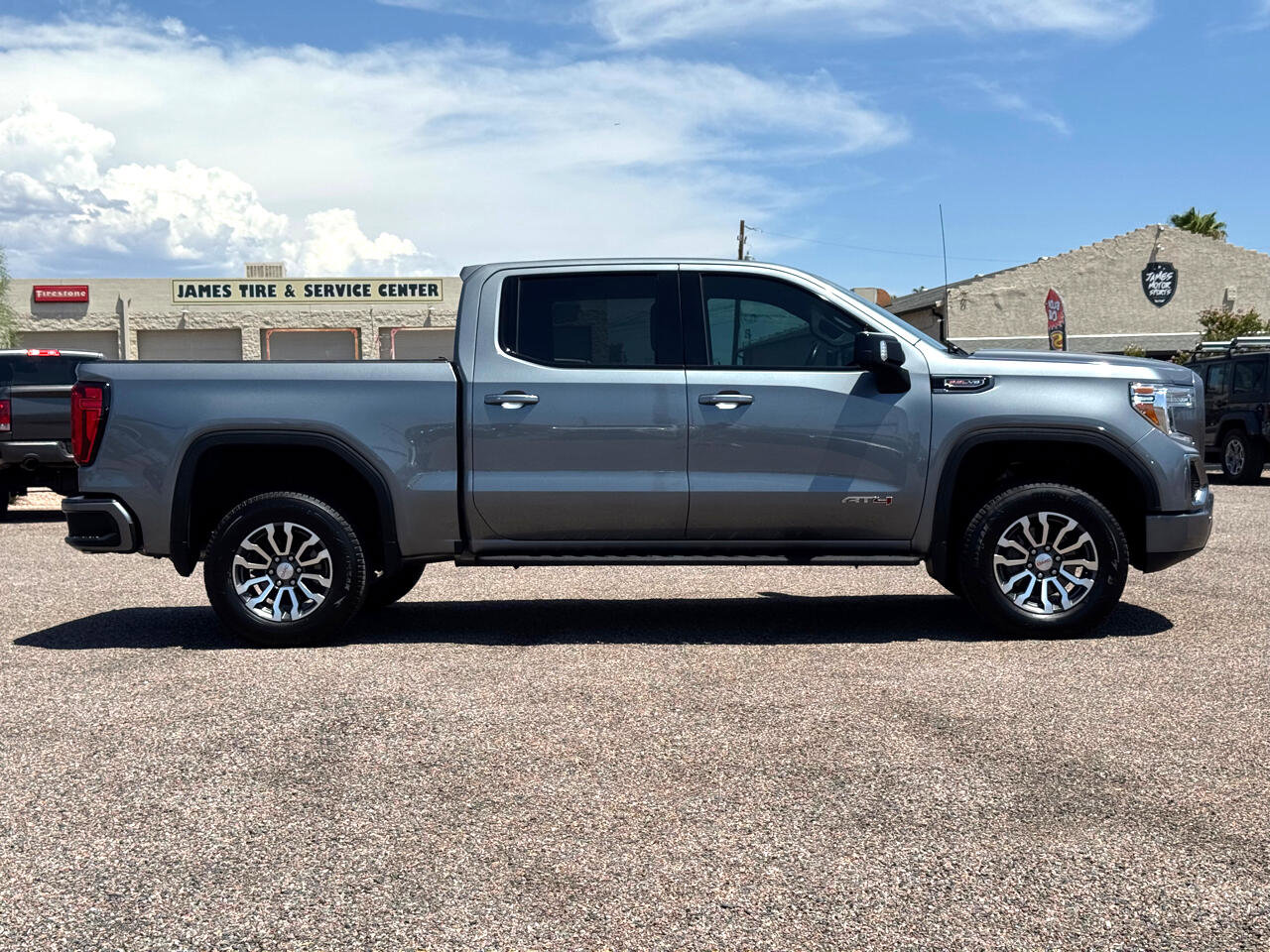 Used 2021 GMC Sierra 1500 AT4 w/ AT4 Premium Package image 8