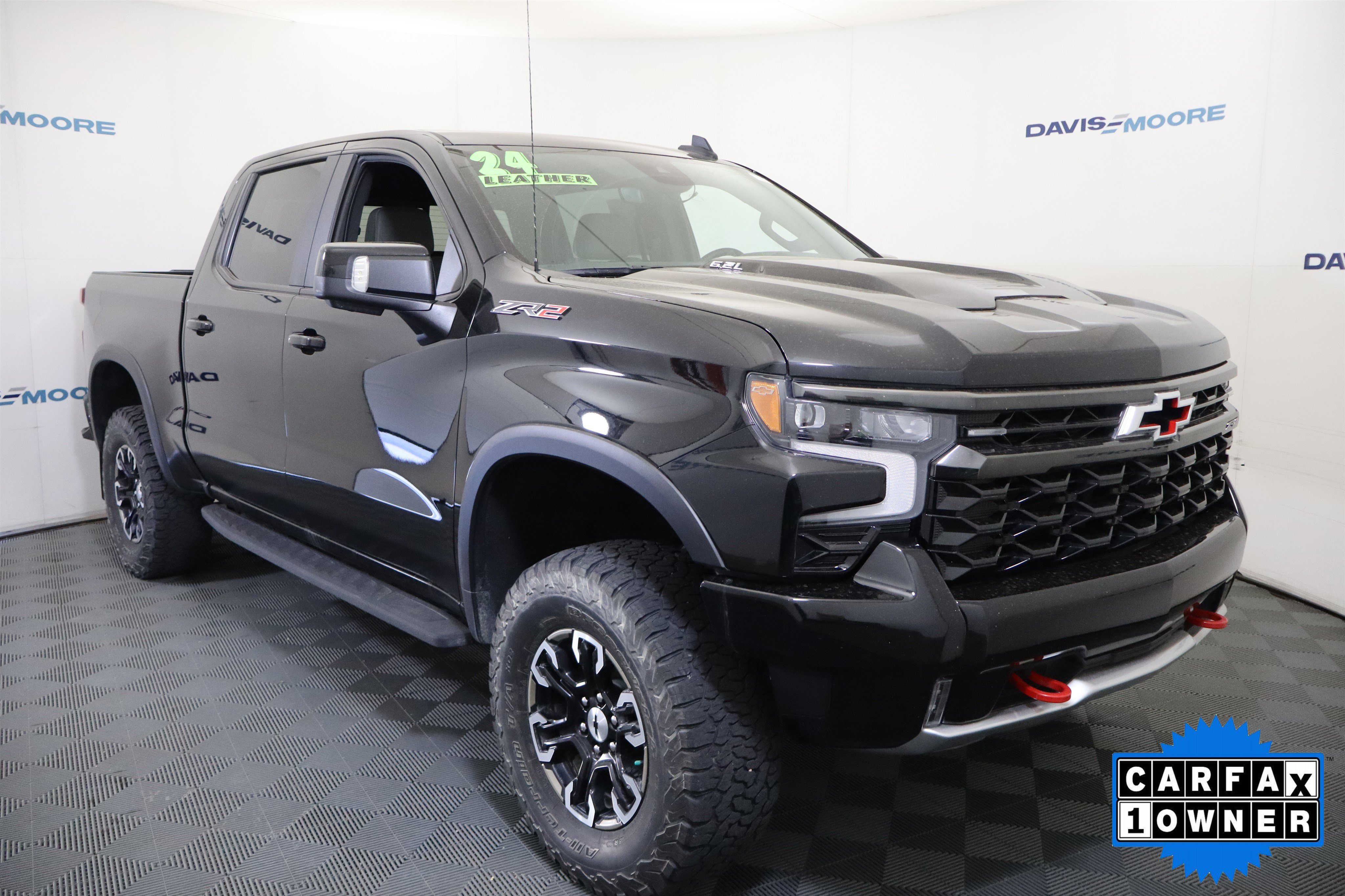 Used 2024 Chevrolet Silverado 1500 ZR2 AWD/4WD image 38