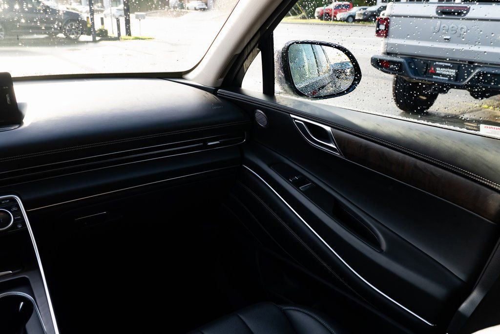 Used 2024 Genesis GV80 2.5T image 10
