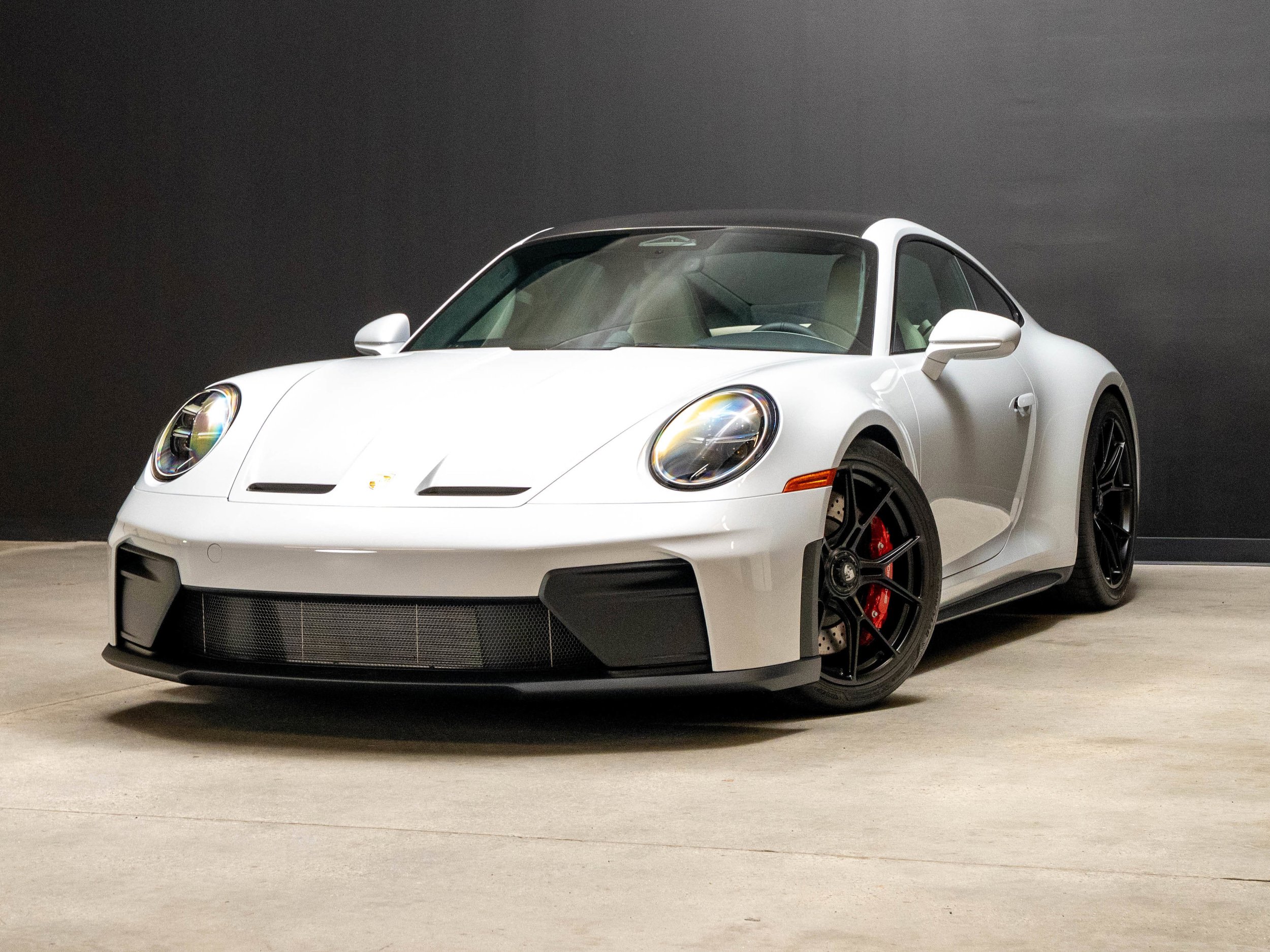 Certified 2026 Porsche 911 GT3 RWD image 1