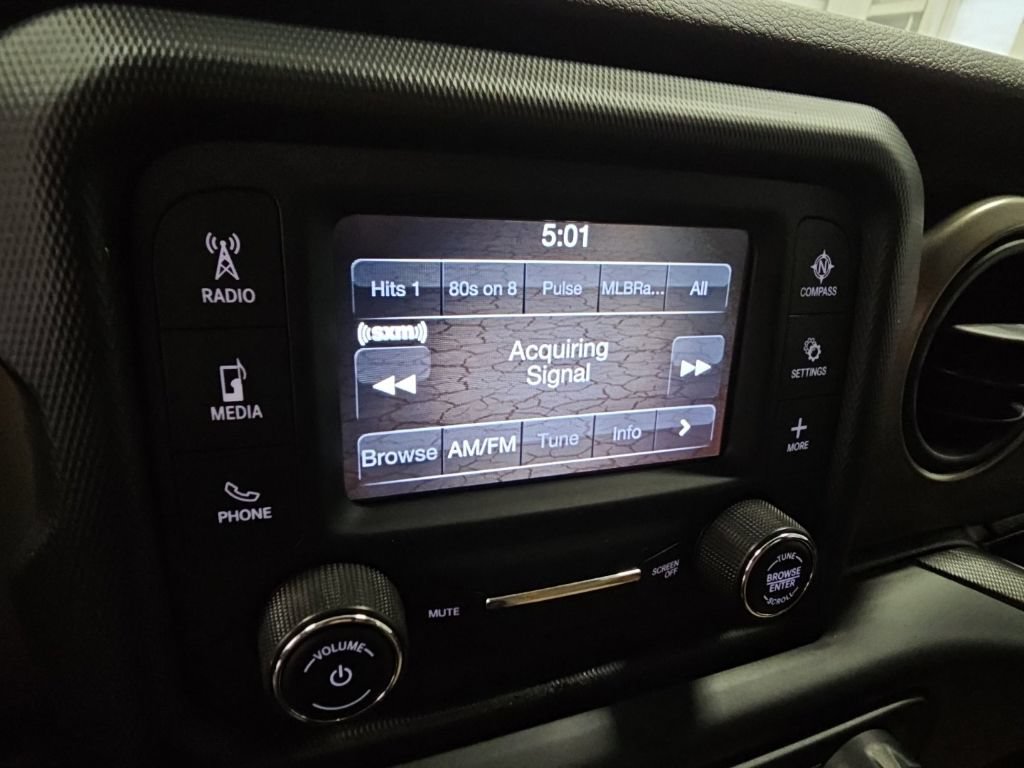 Used 2019 Jeep Wrangler Unlimited Sport S AWD/4WD image 15