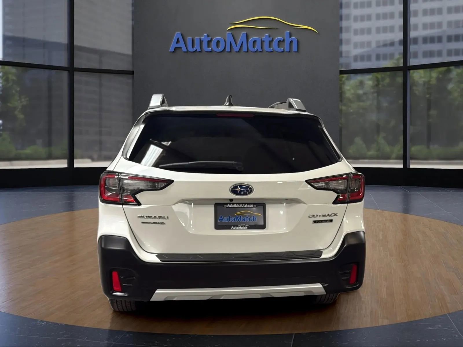 Used 2022 Subaru Outback Touring w/ Popular Package #2 image 9