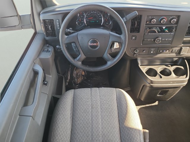 Used 2025 GMC Savana 3500 LT w/ LT Preferred Equipment Group RWD image 21