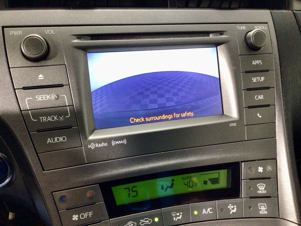 Used 2015 Toyota Prius Four image 2