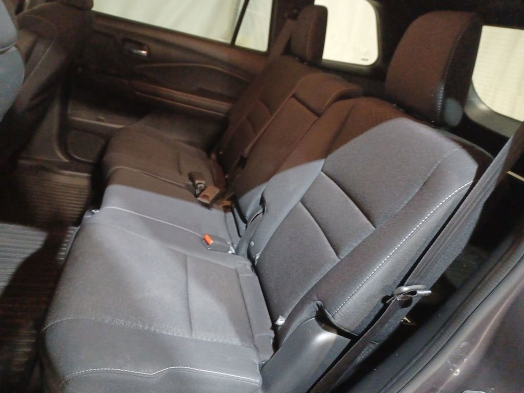 Used 2021 Honda Passport Sport image 23