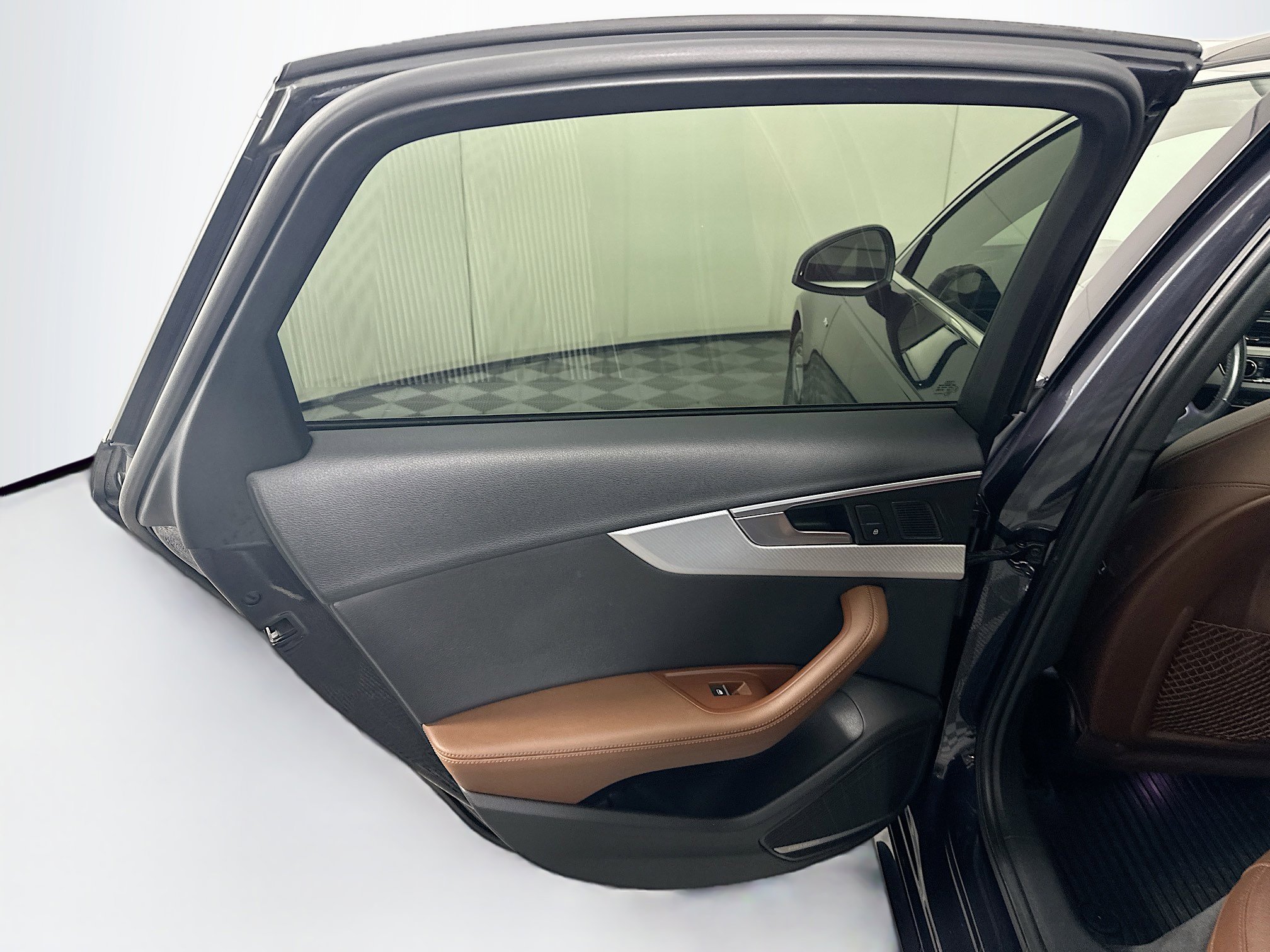 Used 2018 Audi A4 2.0T Prestige image 27