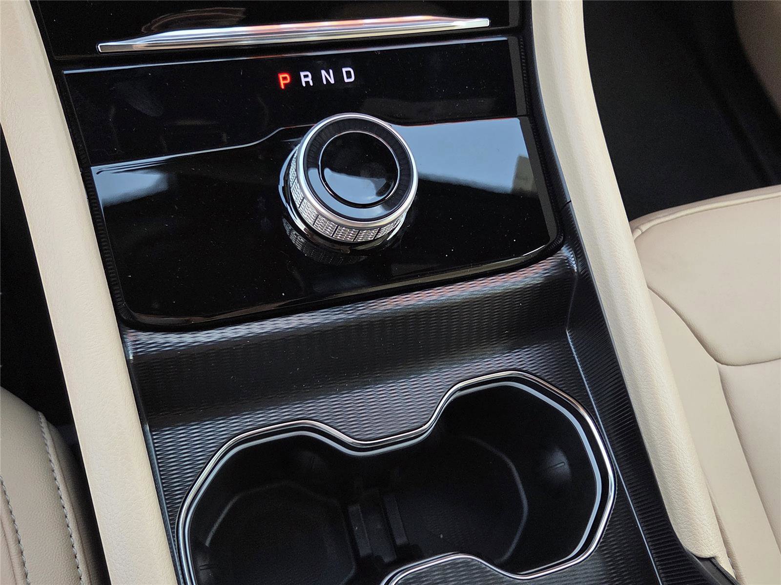 New 2026 Jeep Grand Cherokee Limited image 14