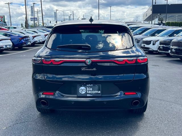 Used 2024 Alfa Romeo Tonale Veloce w/ Premium Interior Package AWD/4WD image 6