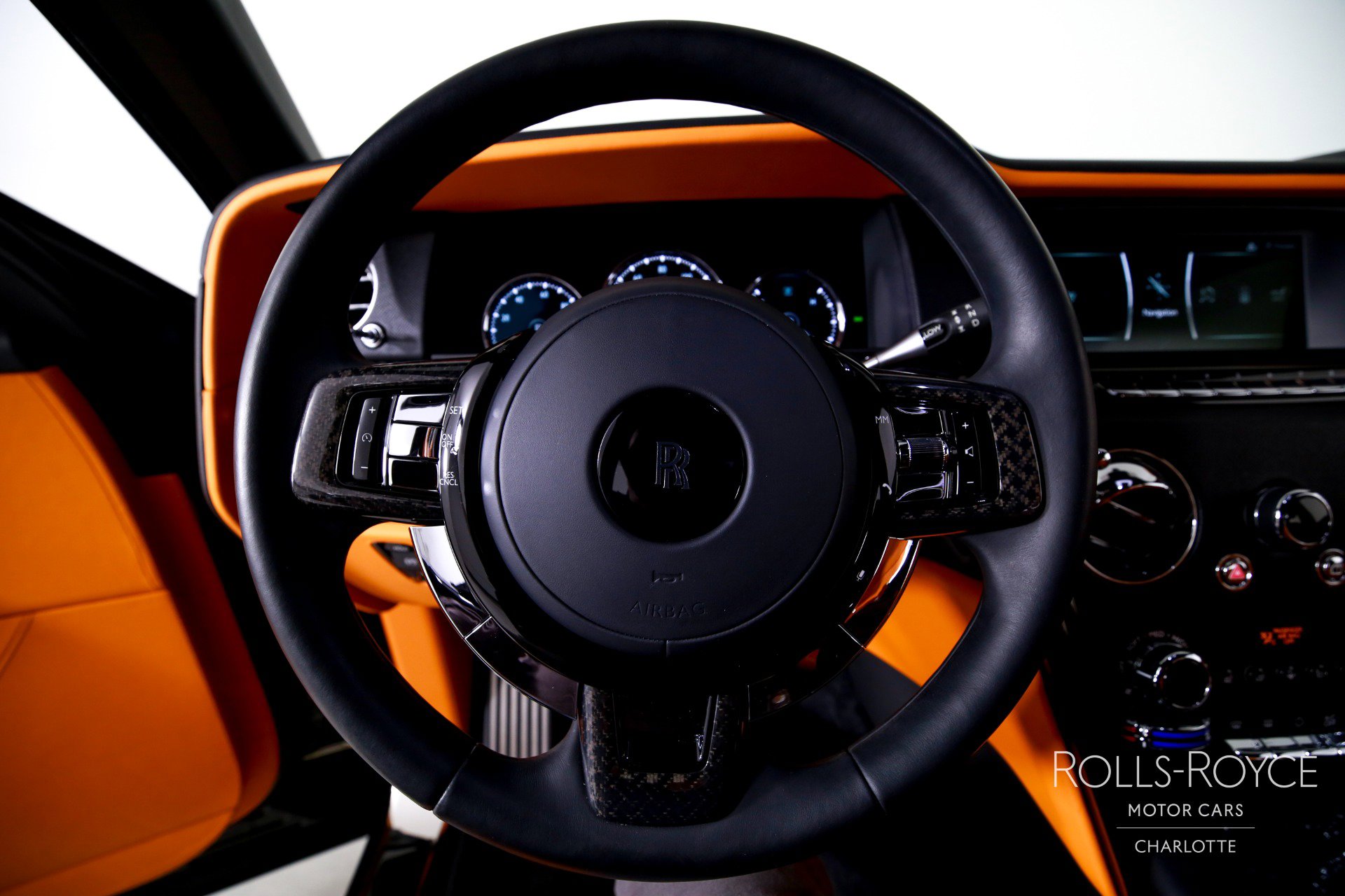 Certified 2023 Rolls-Royce Cullinan Black Badge AWD/4WD image 15