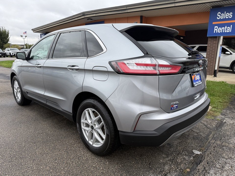 Used 2024 Ford Edge SEL w/ Cargo Accessory Package AWD/4WD image 3