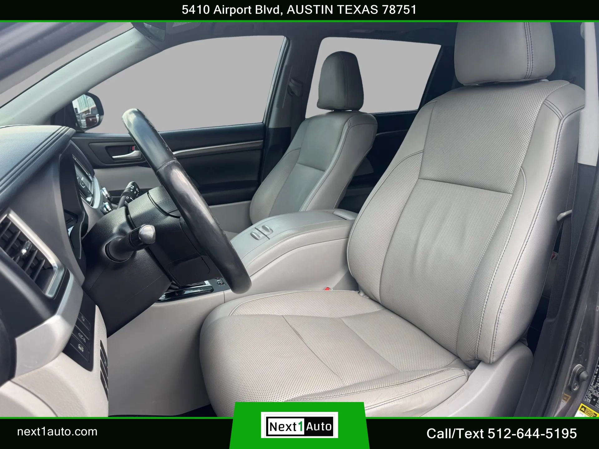 Used 2019 Toyota Highlander Limited FWD image 18