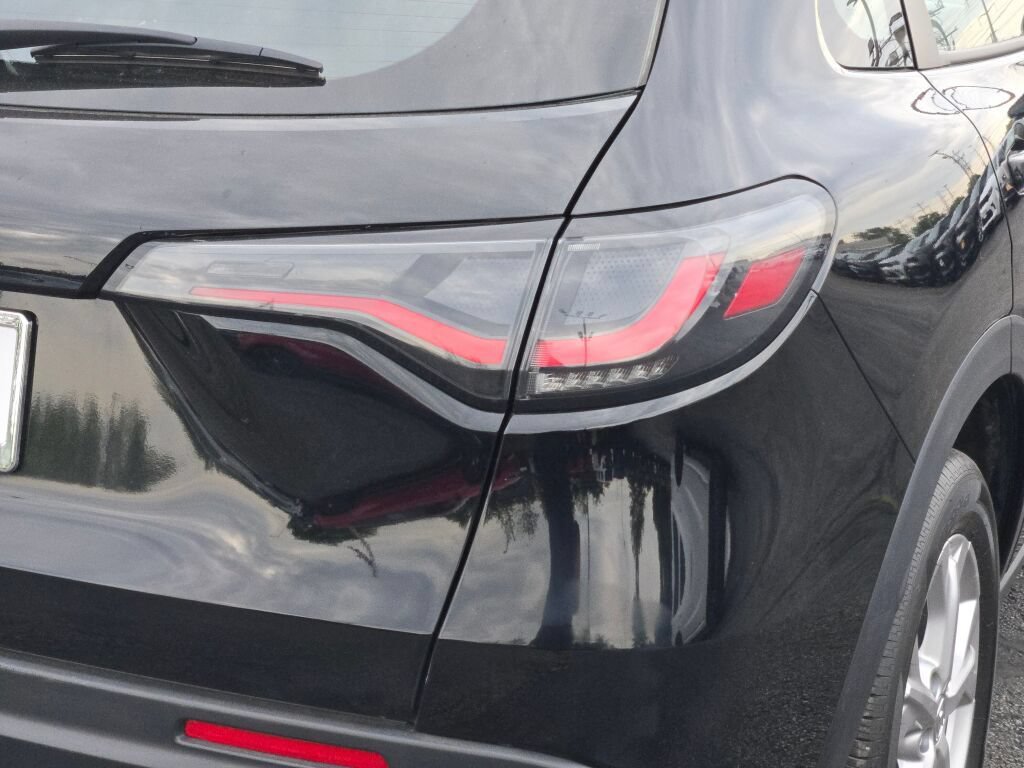 Used 2025 Honda HR-V LX image 20