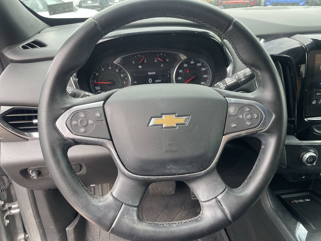 Used 2023 Chevrolet Traverse LT AWD/4WD image 15