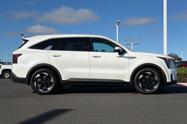 New 2026 Kia Sorento EX w/ EX Premium Package FWD image 3
