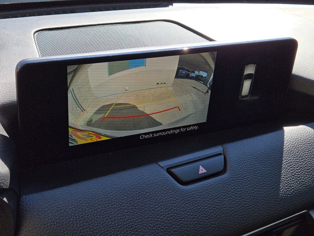 Used 2025 MAZDA CX-70 Plug-In Hybrid w/ Premium Pkg image 28