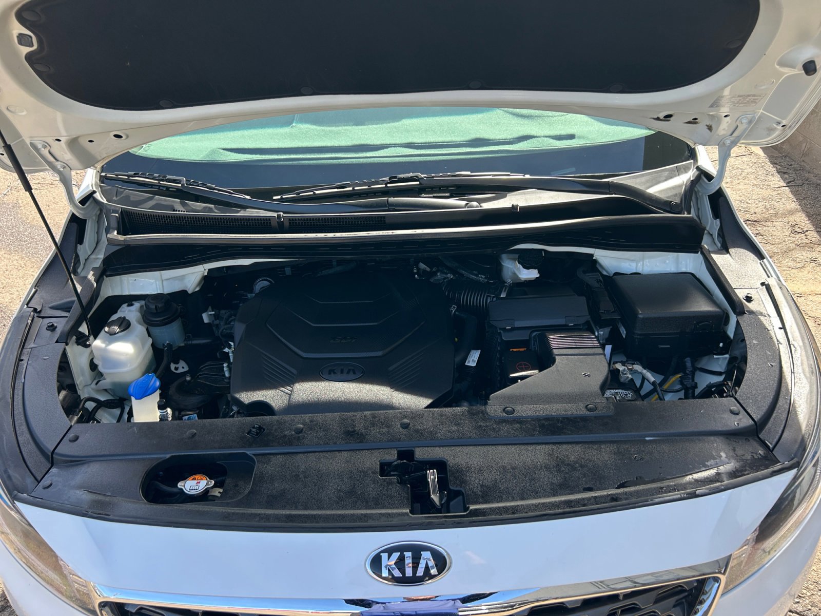 Used 2021 Kia Sedona LX image 35