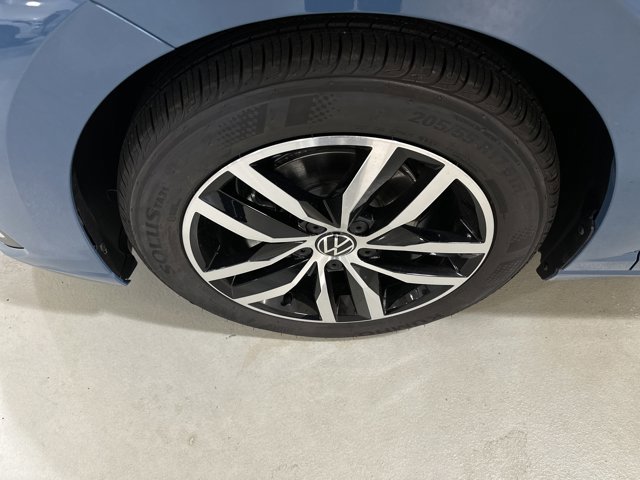 New 2026 Volkswagen Jetta SE image 11