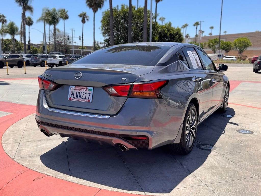 Certified 2023 Nissan Altima 2.5 SV w/ SV Premium Package FWD image 8