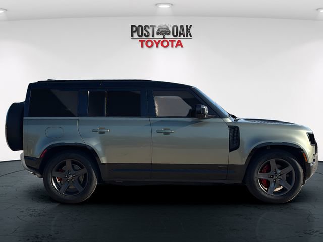 Used 2023 Land Rover Defender 110 X image 8