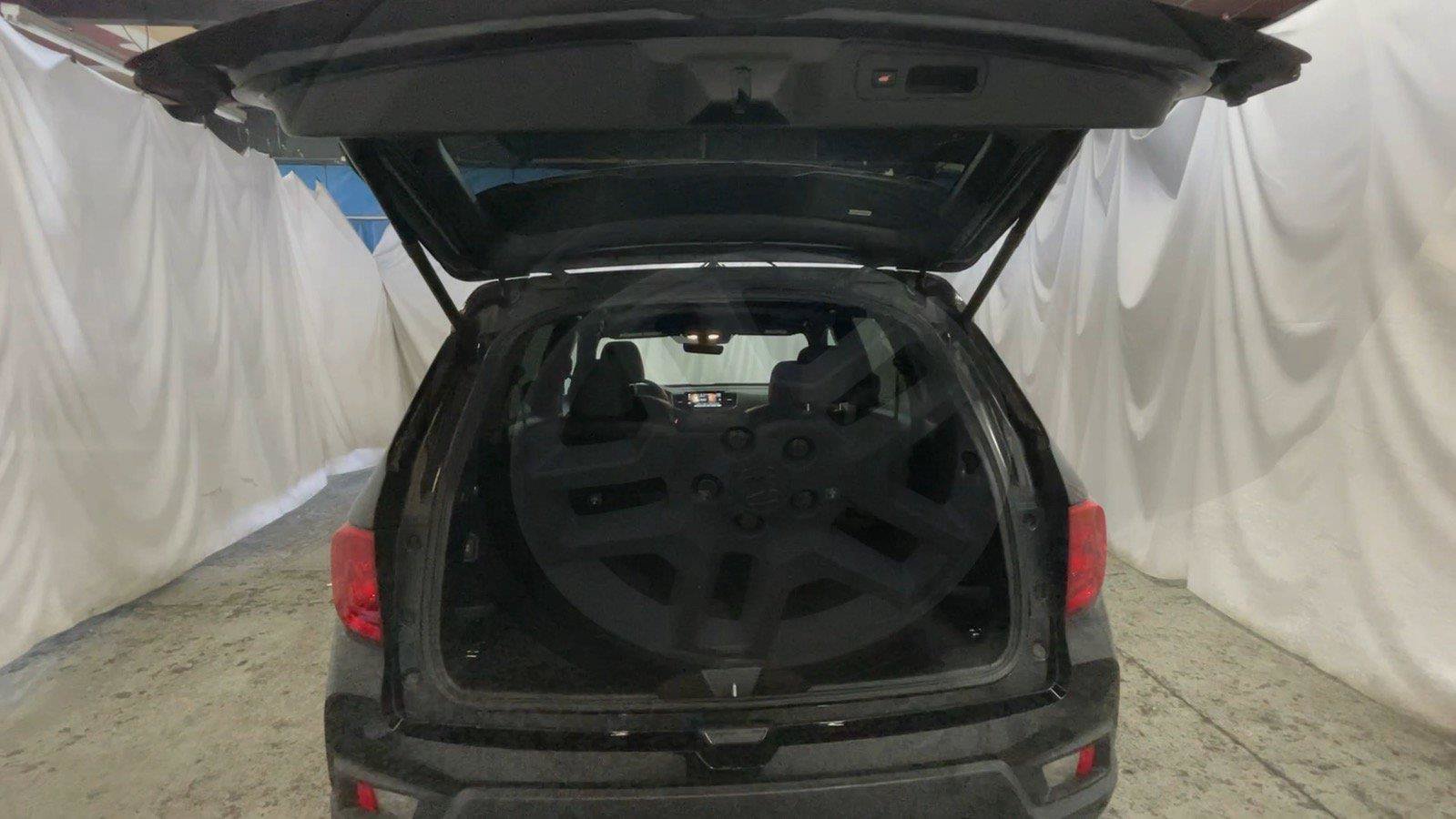 Certified 2024 Honda Passport EX-L image 15
