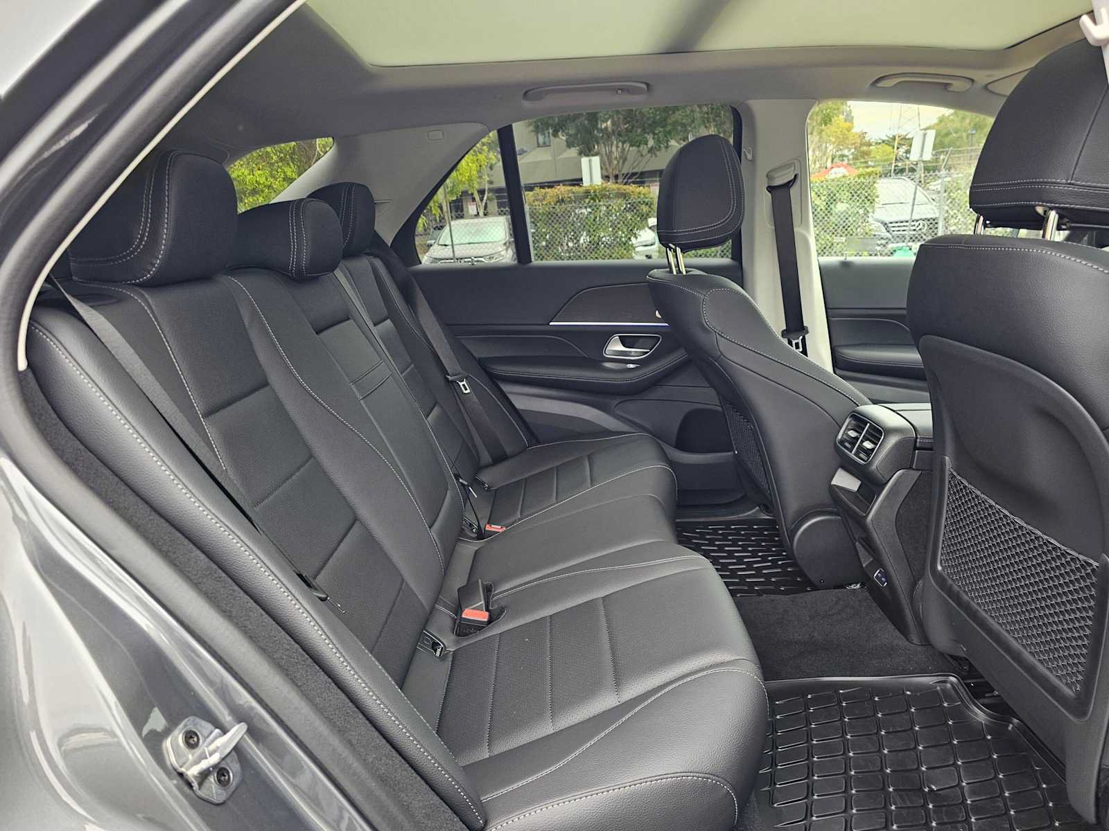 New 2026 Mercedes-Benz GLE 450 4MATIC image 12