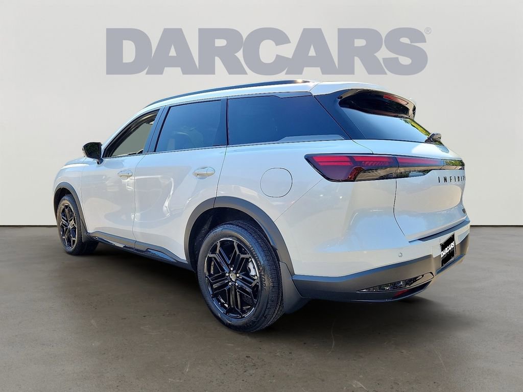New 2026 INFINITI QX60 Luxe image 3