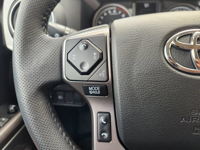 Used 2022 Toyota Tacoma SR5 RWD image 30
