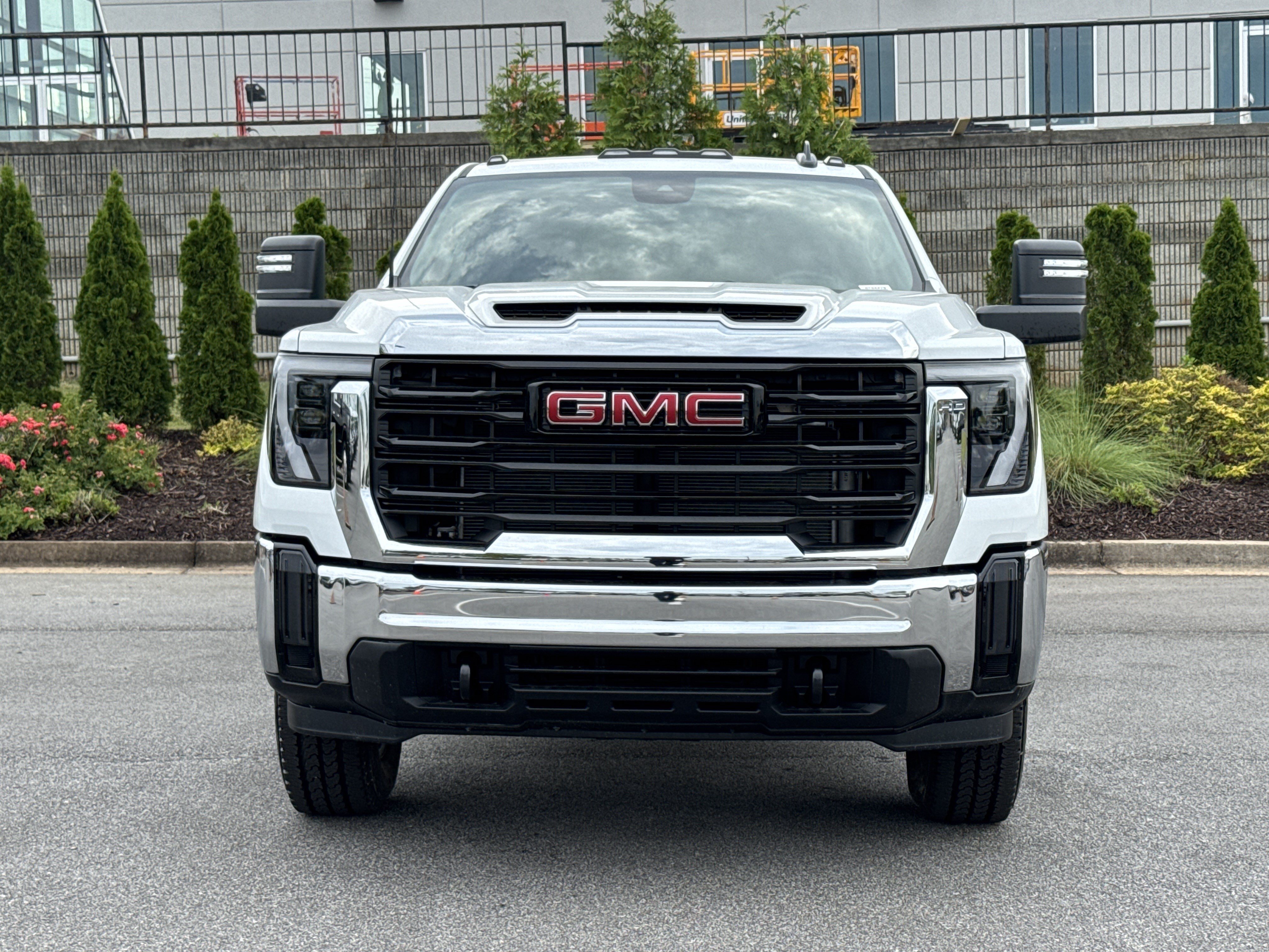 New 2026 GMC Sierra 2500 Pro w/ Convenience Package AWD/4WD image 3