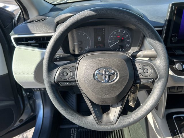 Used 2024 Toyota Corolla Cross L image 17