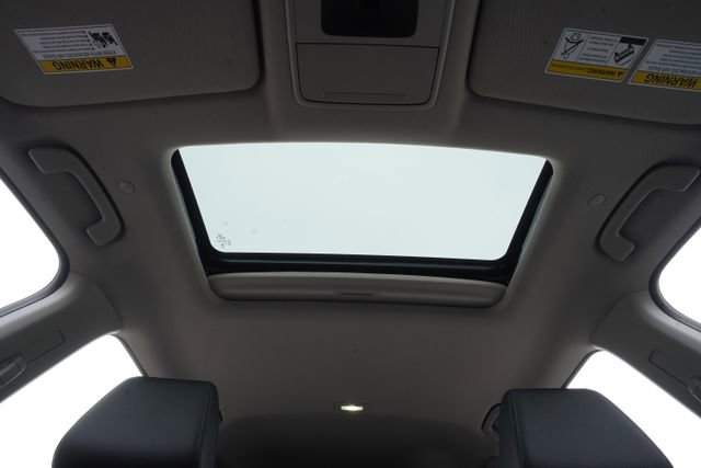 Used 2026 Honda CR-V EX-L image 12