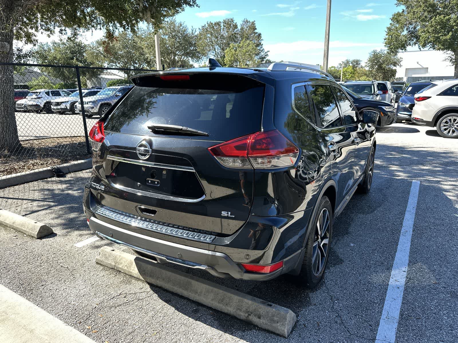 Used 2020 Nissan Rogue SL w/ Premium Package FWD image 8