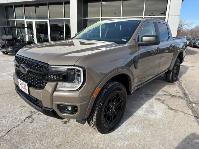 Used 2025 Ford Ranger XLT w/ FX4 Off-Road Package image 3