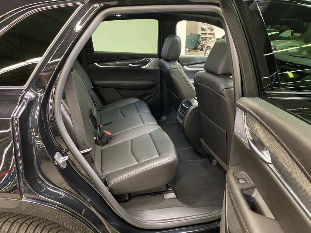 Used 2023 Cadillac XT5 Sportv image 12