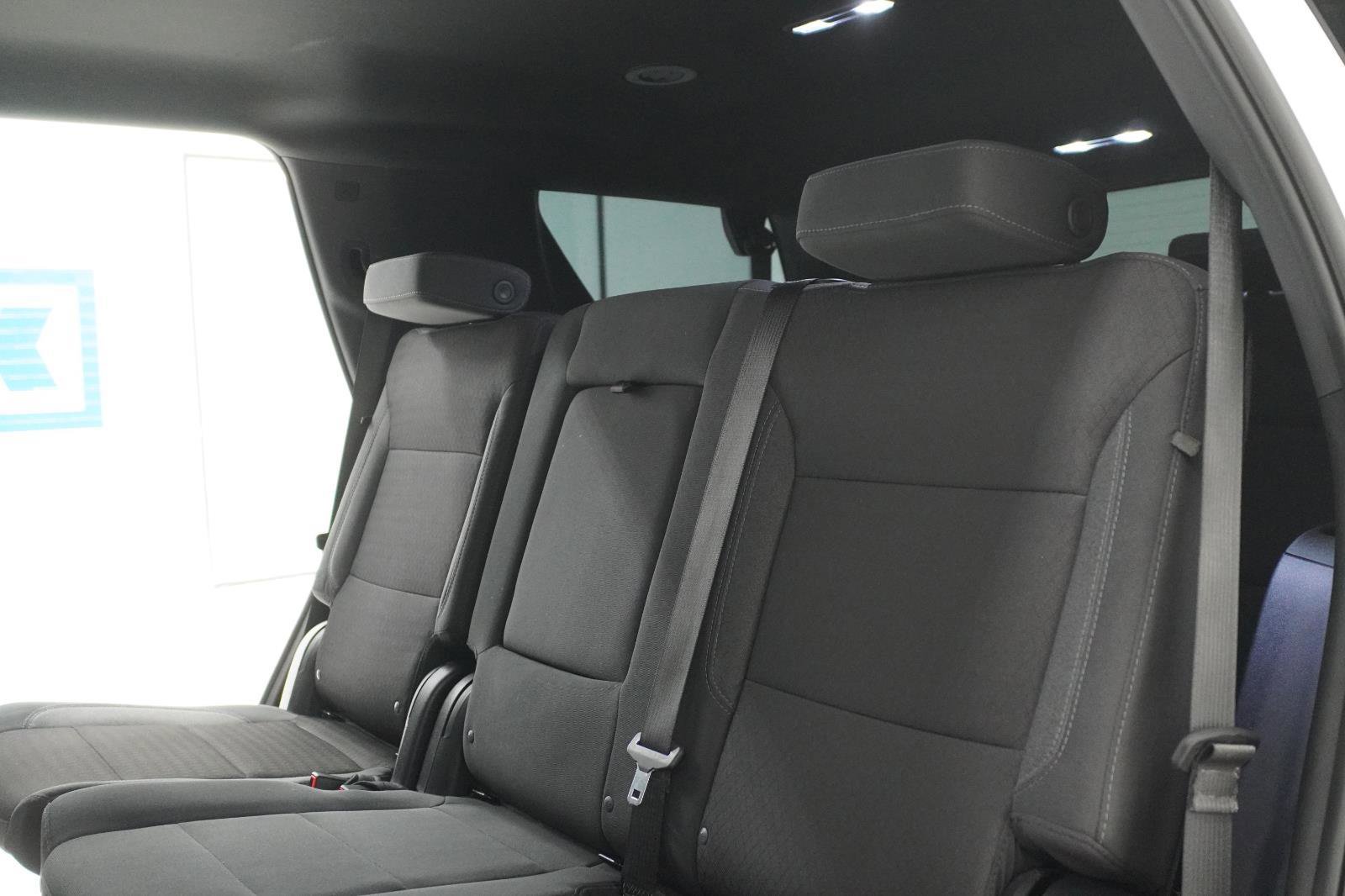 Used 2025 Chevrolet Tahoe LS RWD image 34