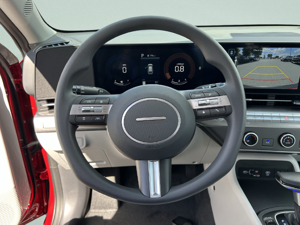 New 2027 Hyundai Kona SE FWD image 31