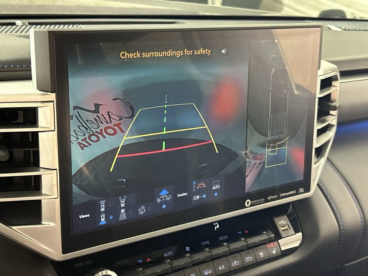 Used 2023 Toyota Tundra Platinum w/ Advanced Package image 18