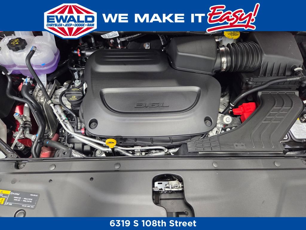 New 2026 Chrysler Pacifica Select FWD image 22