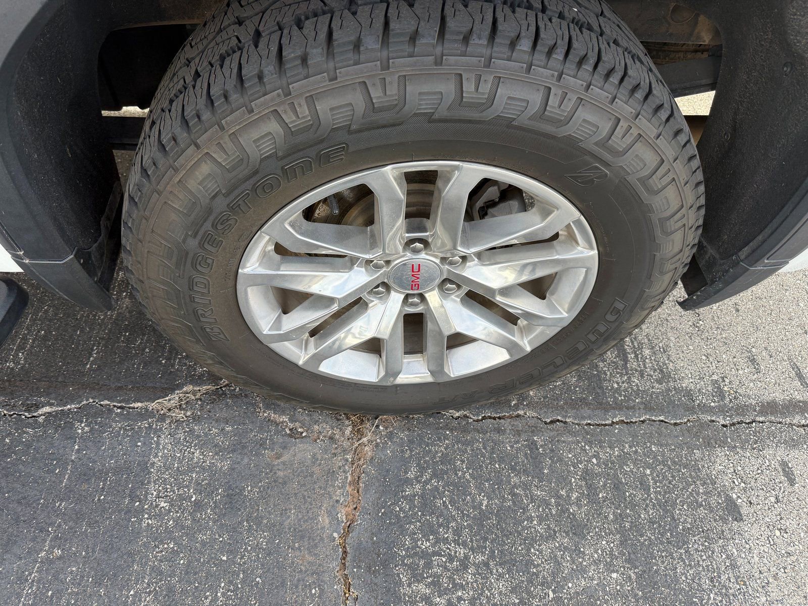 Used 2022 GMC Sierra 1500 SLT image 16